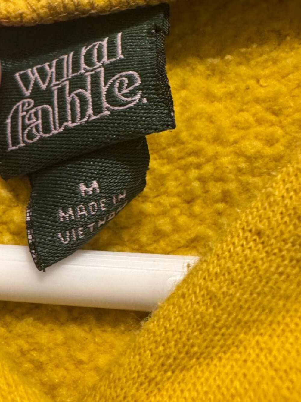 Wild Fable Mustard Yellow Oversized Hooded Sweatshirt – Size Medium - Picture 3 of 3